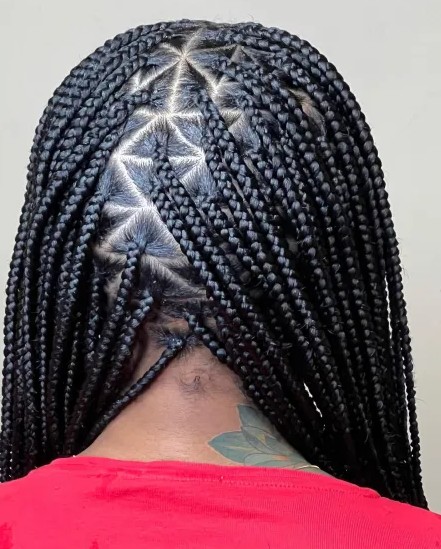 Small Medium Triangle Knotless Braids